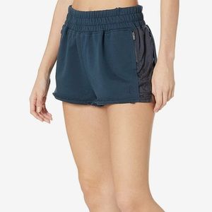NWT! FP Free People Movement Short Half Way There Navy Color Block Size Large
